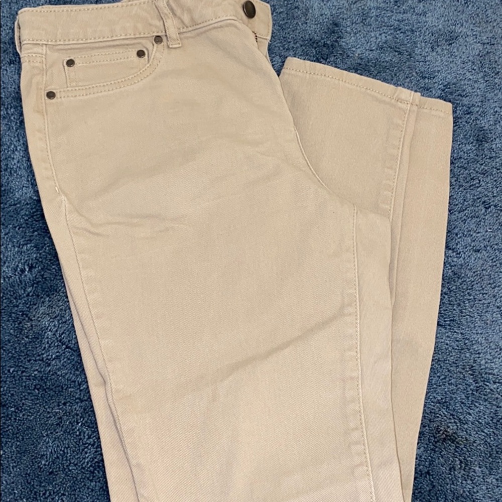 Khaki jeans